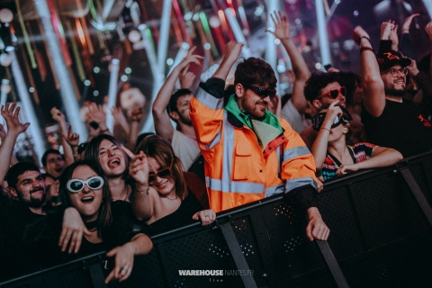 Mega Dance