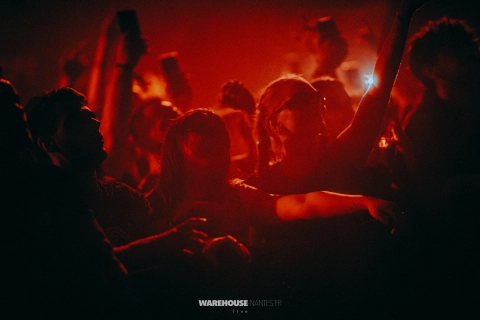 Rave In Da Club