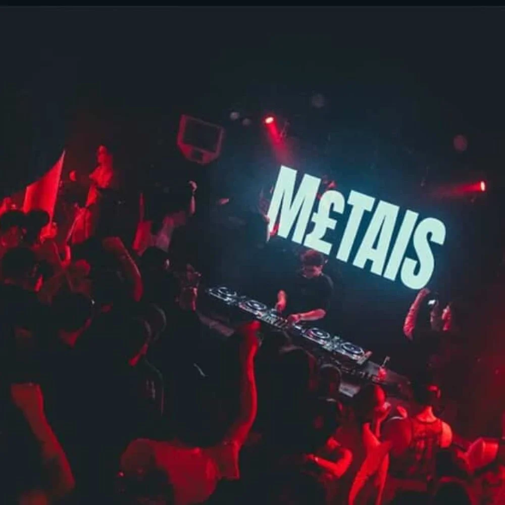 Metais
